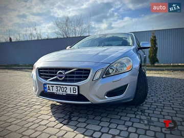 Авто Volvo S60 2013 № 8532852