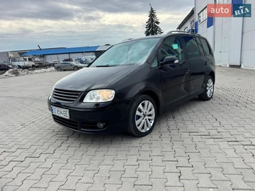 Авто Volkswagen Touran 2005 № 8533033