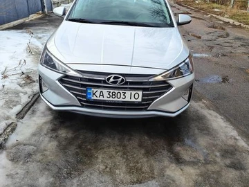 Авто Hyundai Elantra 2019 № 8533098