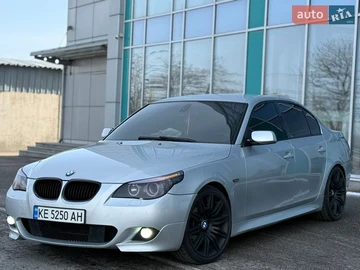 Авто BMW 5 Series 2004 № 8533383