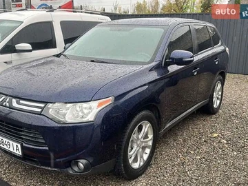 Авто Mitsubishi Outlander 2013 № 8533408