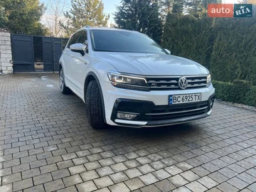 Авто Volkswagen Tiguan 2020 № 8533474