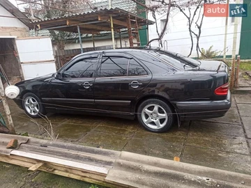 Авто Mercedes E-Class 2001 № 8533720