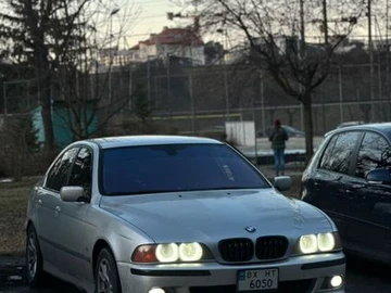 Авто BMW 5 Series 1999 № 8533727