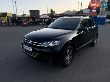 Авто Volkswagen Touareg 2013 № 8533905