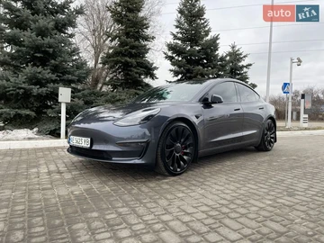 Авто Tesla Model 3 2020 № 8533912