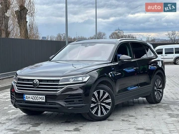 Авто Volkswagen Touareg 2020 № 8534129