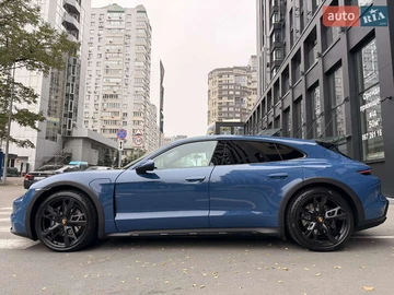 Авто Porsche Taycan Cross Turismo 2023 № 8534144