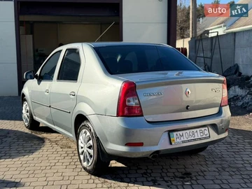Авто Renault Logan 2010 № 8534166