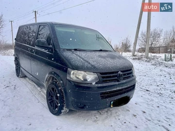 Авто Volkswagen Transporter 2012 № 8534513