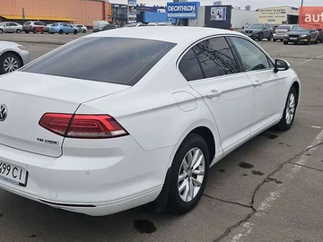 Авто Volkswagen Passat 2015 № 8534543
