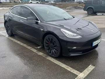 Авто Tesla Model 3 2018 № 8534548