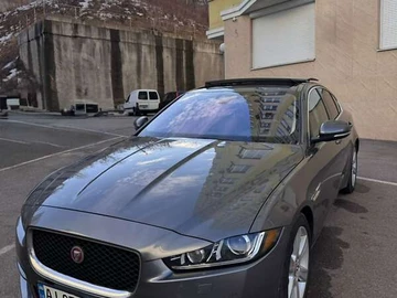 Авто Jaguar Xe 2016 № 8534563