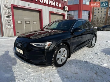 Авто Audi E-Tron 2019 № 8534851