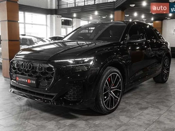 Авто Audi Q8 2023 № 8534891