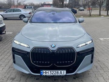 Авто BMW 7 Series 2024 № 8534895