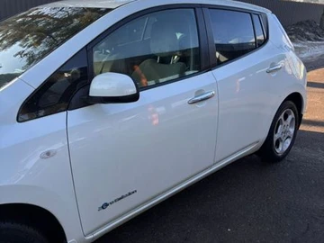 Авто Nissan Leaf 2013 № 8535088
