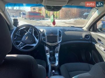 Авто Chevrolet Cruze 2013 № 8535092