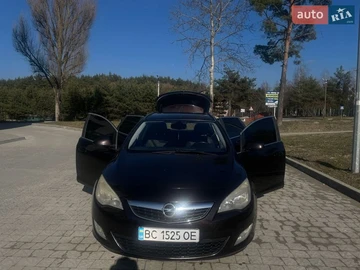 Авто Opel Astra 2012 № 8535215