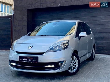 Авто Renault Scenic 2012 № 8535220
