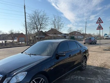 Авто Mercedes E-Class 2011 № 8535364