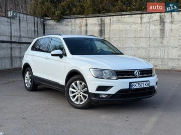 Авто Volkswagen Tiguan 2019 № 8535660
