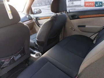 Авто Chevrolet Aveo 2008 № 8536108