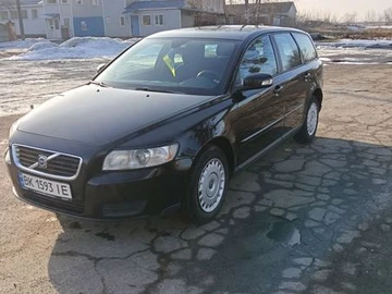 Авто Volvo V50 2009 № 8536120