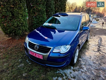 Авто Volkswagen Touran 2006 № 8536143