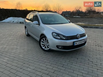 Авто Volkswagen Golf 2011 № 8536165