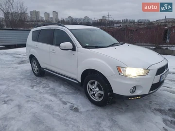 Авто Mitsubishi Outlander 2011 № 8536338