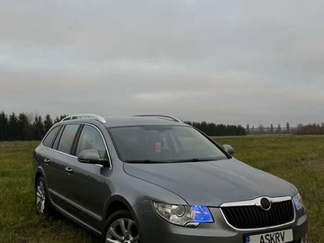 Авто Skoda Superb 2011 № 8536363