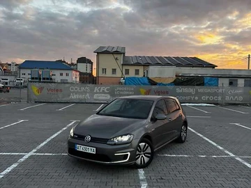Авто Volkswagen E-Golf 2014 № 8536505