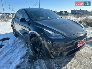 Авто Tesla Model Y 2023 № 8536629