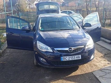 Авто Opel Astra 2011 № 8536828