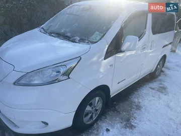 Авто Nissan E-Nv200 2017 № 8536857
