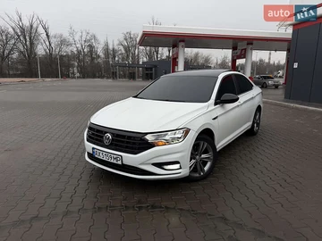 Авто Volkswagen Jetta 2018 № 8536871