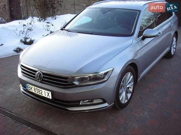 Авто Volkswagen Passat 2017 № 8537107