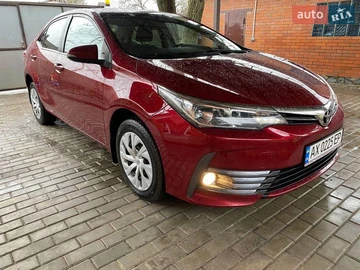 Авто Toyota Corolla 2017 № 8537111