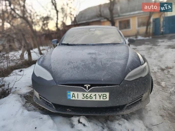 Авто Tesla Model S 2018 № 8537116