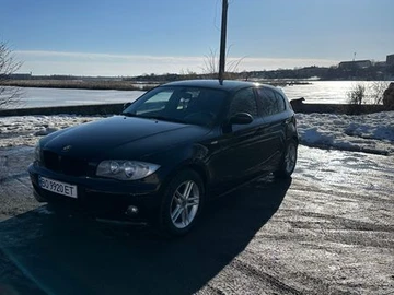 Авто BMW 1 Series 2005 № 8537319