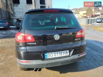 Авто Volkswagen Tiguan 2009 № 8537391