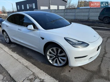 Авто Tesla Model 3 2018 № 8537546
