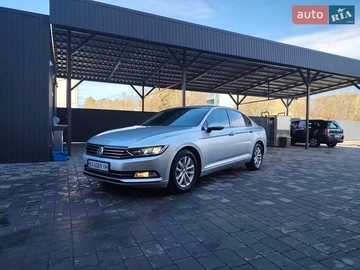 Авто Volkswagen Passat 2016 № 8537957
