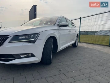 Авто Skoda Superb 2016 № 8537971