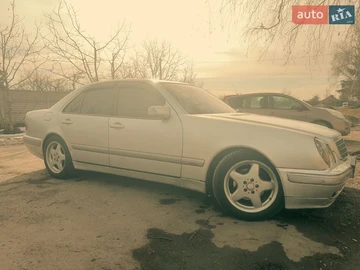 Авто Mercedes E-Class 2001 № 8538260