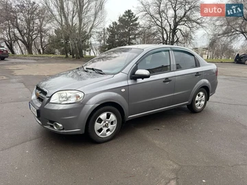 Авто Chevrolet Aveo 2011 № 8538293
