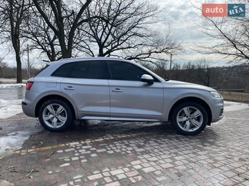 Авто Audi Q5 2018 № 8538607