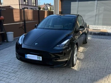 Авто Tesla Model Y 2023 № 8538611