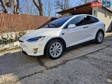 Авто Tesla Model X 2019 № 8538615